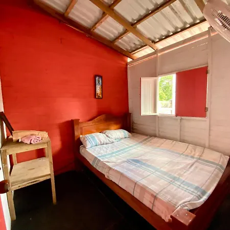 Hostal Paraiso Isla Mucura Habitación foto